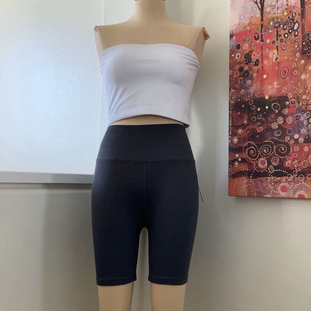 Spiritual Gangster Biker Shorts in Charcoal Size M/L